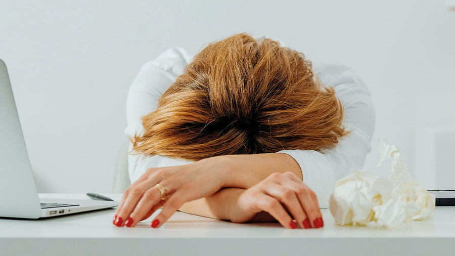 Estoy cansada todos los días: posibles causas y qué puedes hacer para recuperar tu energía